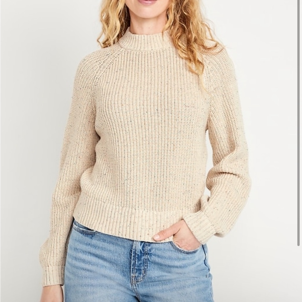 Oversized Old Navy Shaker-Stitch Sweater in Tan